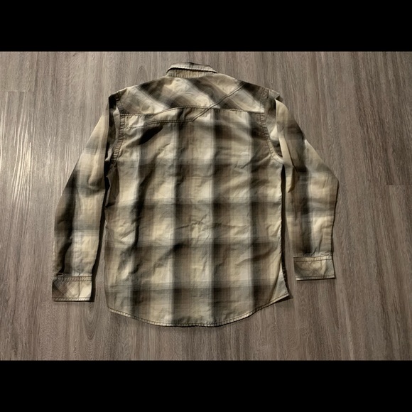 Men’s BKE Button Up Plaid Shirt Size Medium - Picture 5 of 5